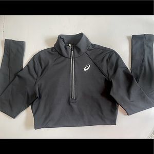 XS ASICS black quarter zip